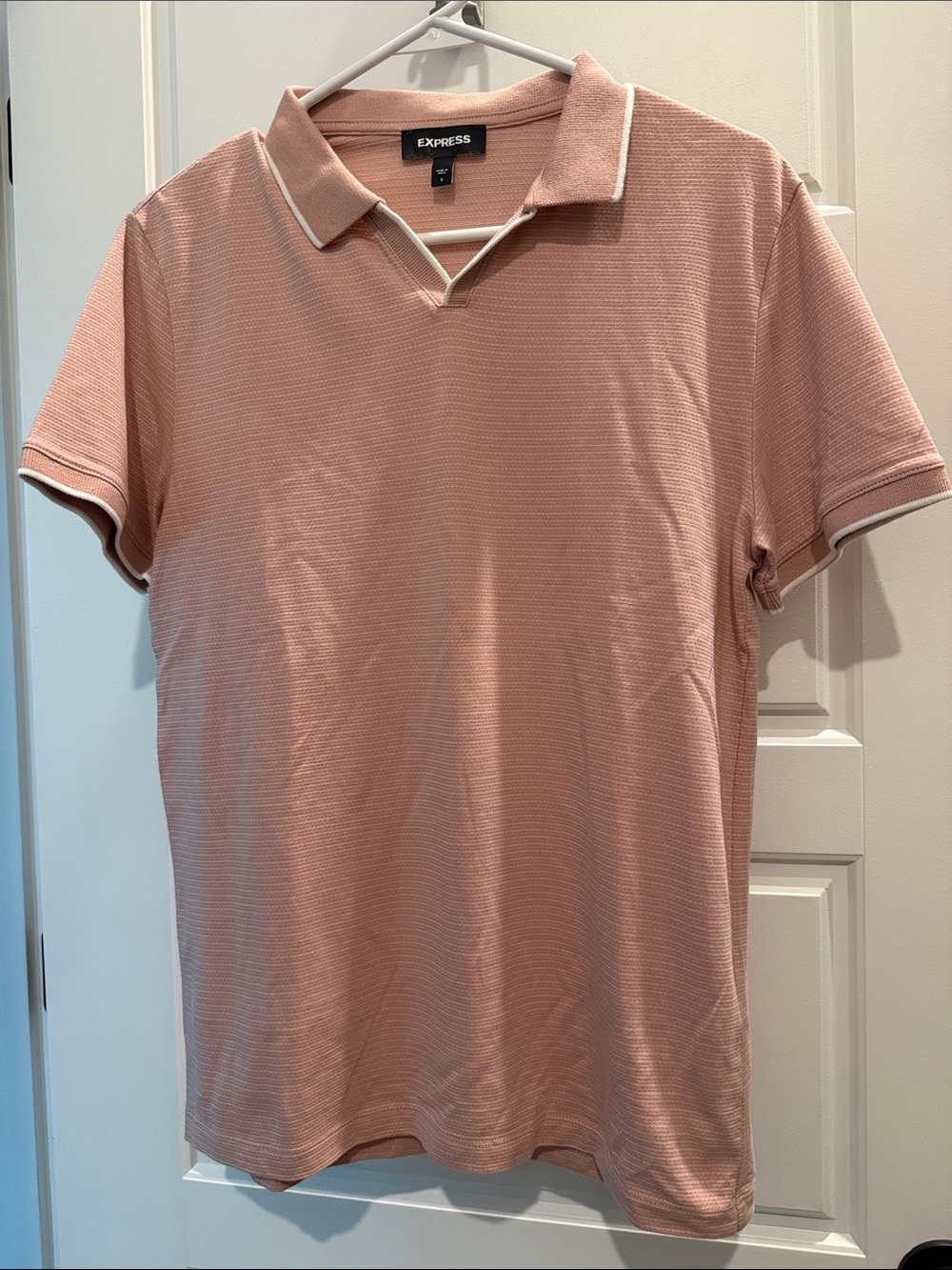 Express Men’s Dusty Pink Short-Sleeve Polo with Contrast Trim